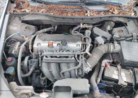 2010 Honda Accord 2.4 Lx из США, поврежденный, VIN 1HGCP2F3XAA041660